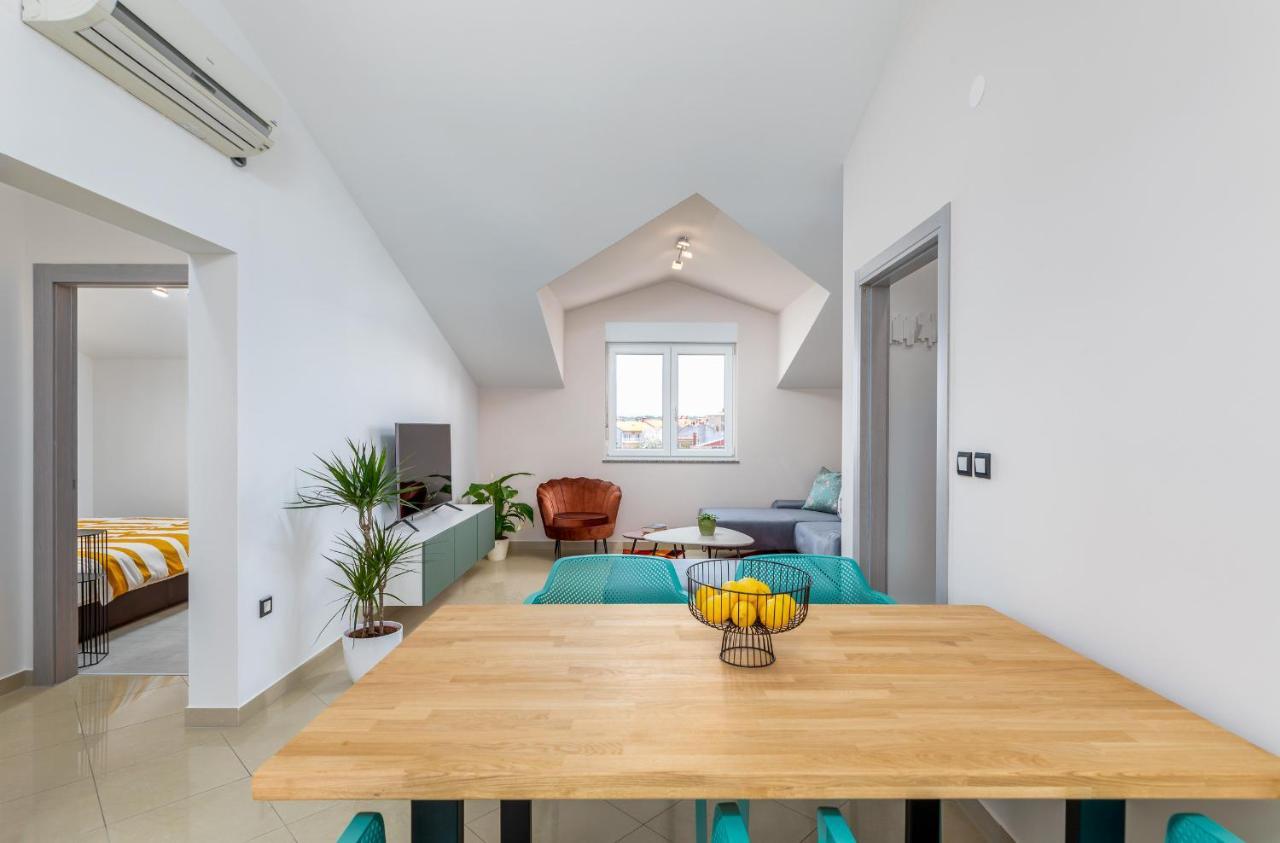 Apartment Vito With Sea View Фажана Экстерьер фото